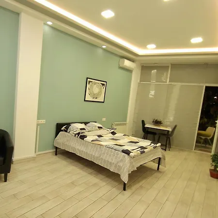 Puzzle Space Hostel Yerevan Exterior photo