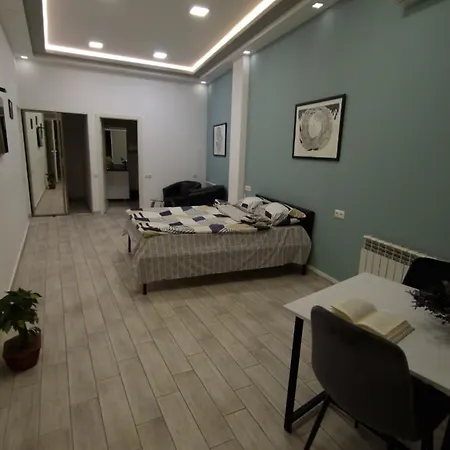 Puzzle Space Hostel Yerevan Exterior photo