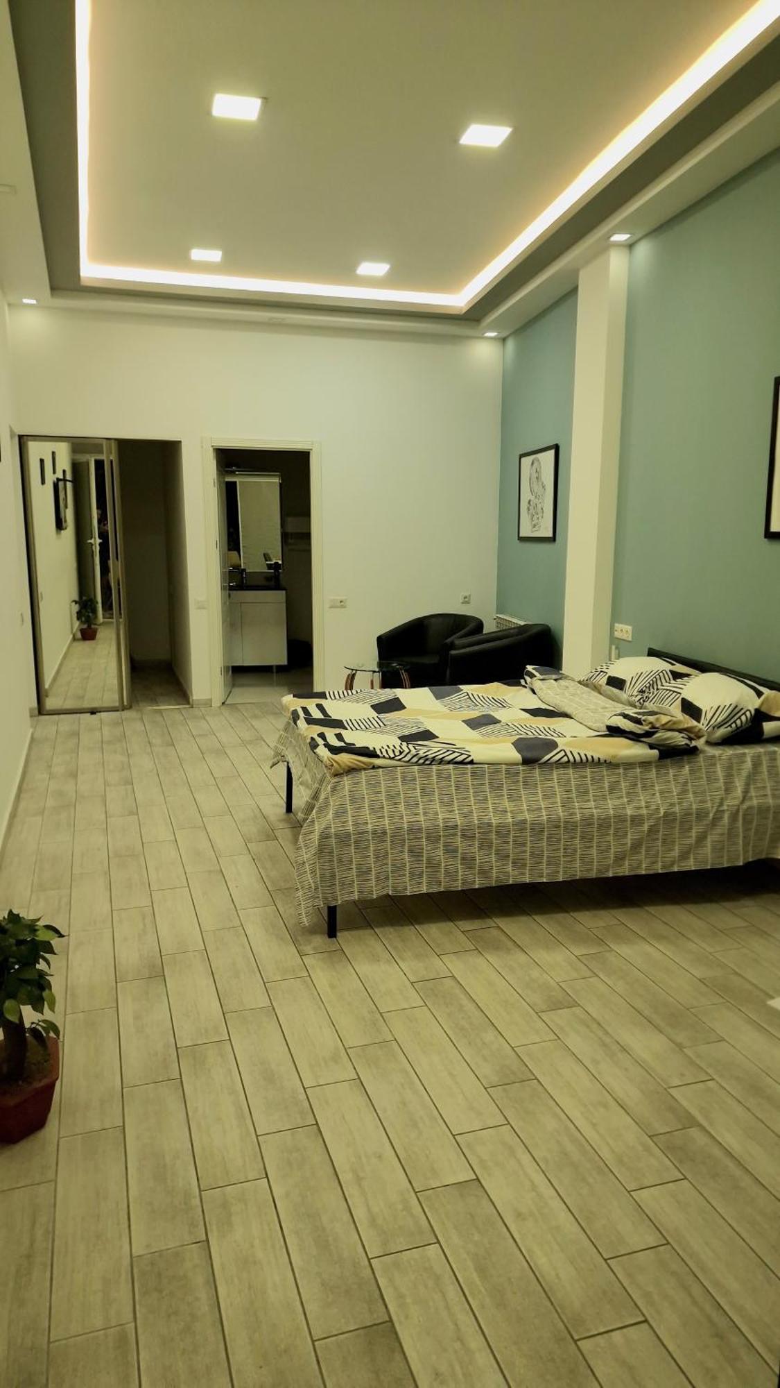 Hostel Puzzle Space *